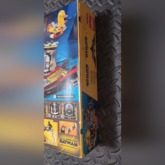 NEW- 2017 Lego Batman Break-in 70909 - Picture 4 of 9